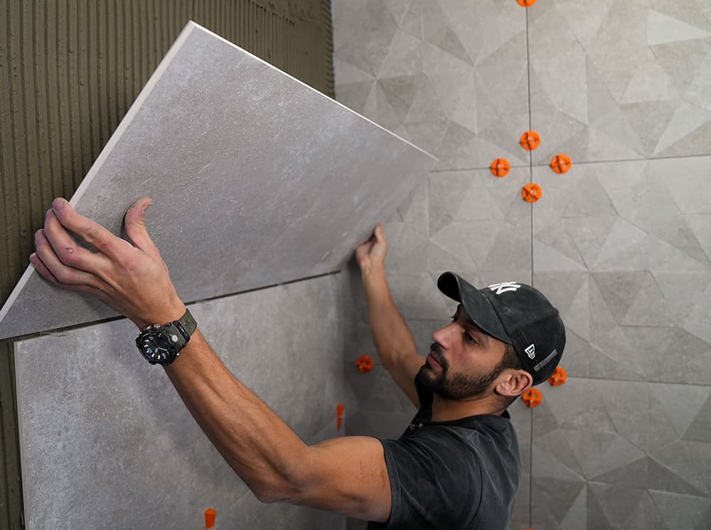 Everything you need to know about the tile leveling system